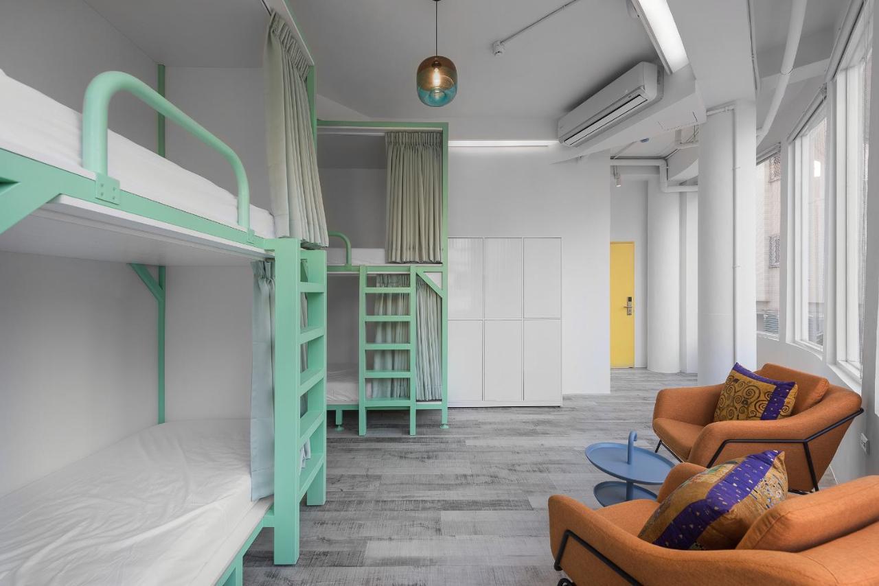 Tg Hostel - Stay Together Тайчжун Экстерьер фото